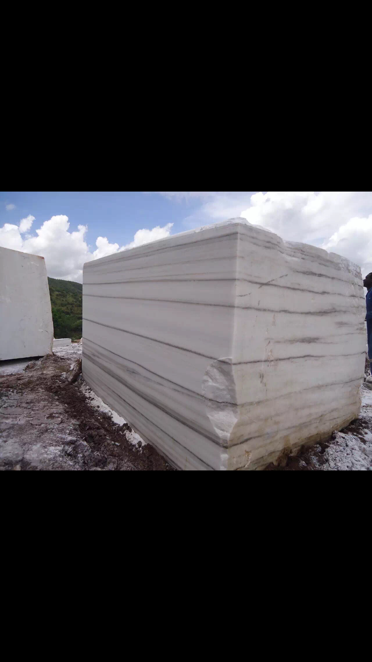 Precision stone selection • Architectural quality